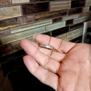 1 carat 10k white gold